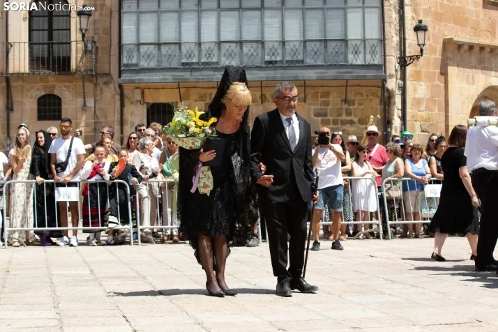 Pleitesía a la Virgen de La Blanca