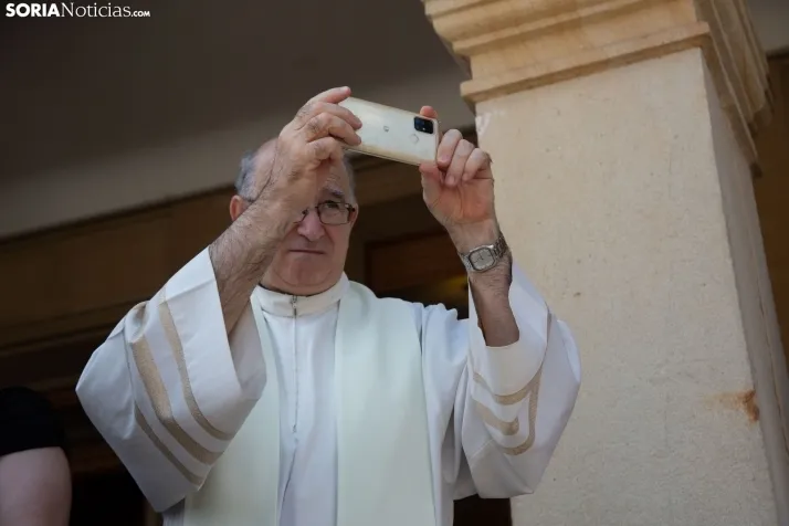 Pleitesía a la Virgen de La Blanca