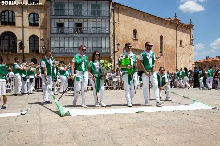 Pleitesía a la Virgen de La Blanca
