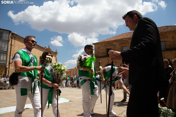 Pleitesía a la Virgen de La Blanca