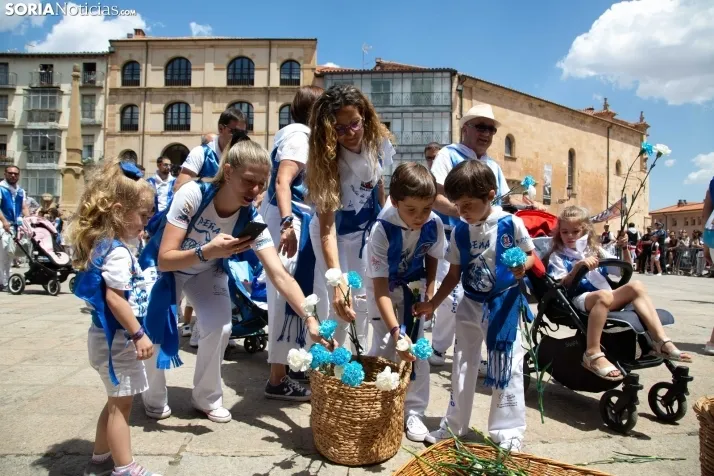 Pleitesía a la Virgen de La Blanca