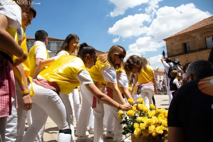 Pleitesía a la Virgen de La Blanca