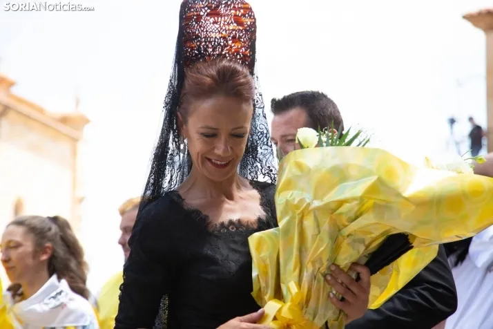 Pleitesía a la Virgen de La Blanca