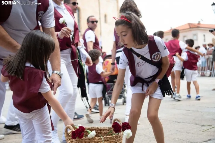 Pleitesía a la Virgen de La Blanca