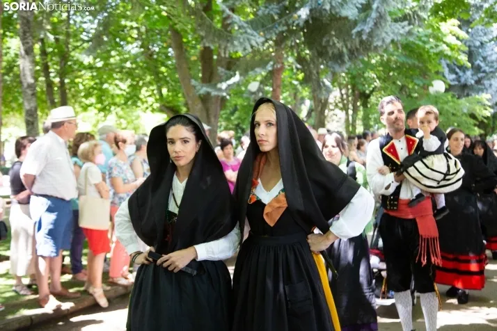 Pleitesía a la Virgen de La Blanca