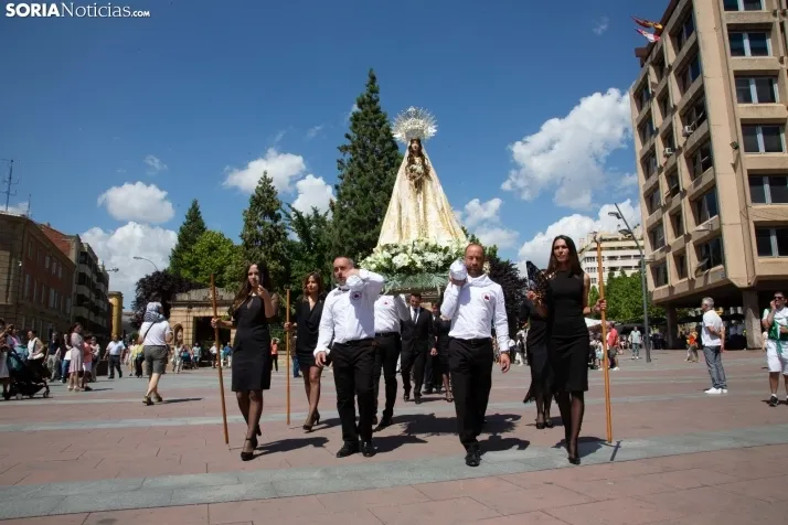 Pleitesía a la Virgen de La Blanca