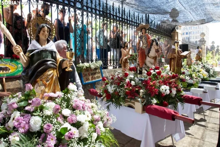 Pleitesía a la Virgen de La Blanca