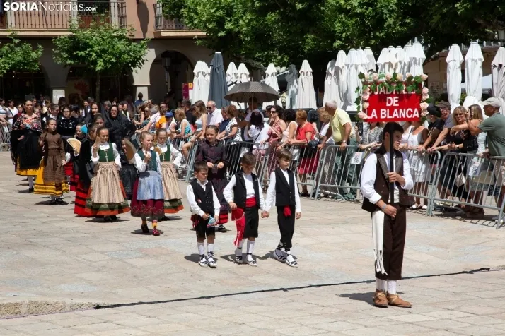 Pleitesía a la Virgen de La Blanca