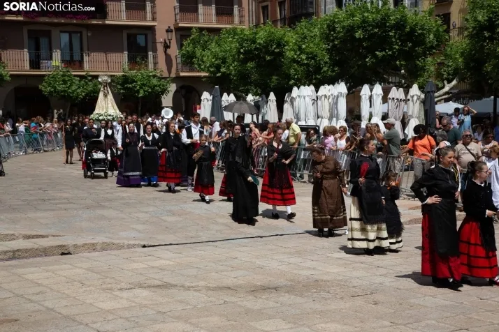 Pleitesía a la Virgen de La Blanca
