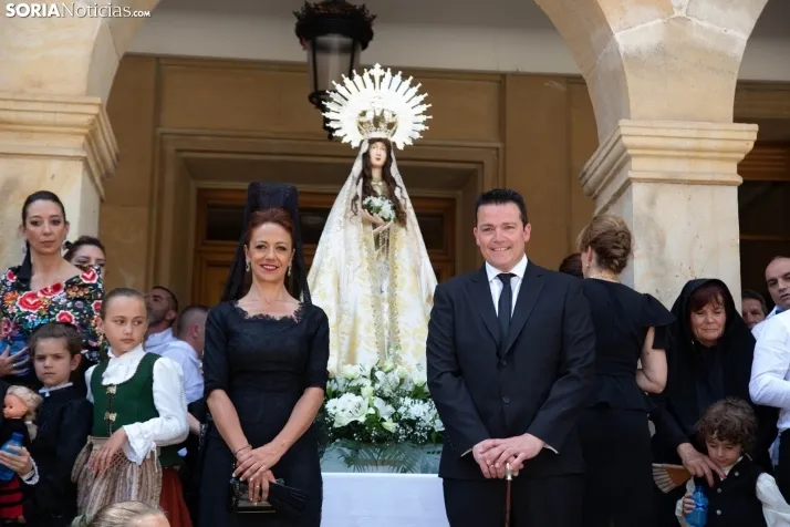 Pleitesía a la Virgen de La Blanca