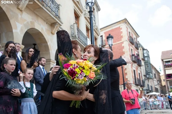 Pleitesía a la Virgen de La Blanca