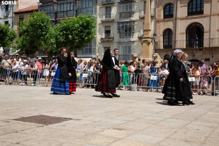 Pleitesía a la Virgen de La Blanca