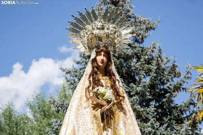 Pleitesía a la Virgen de La Blanca