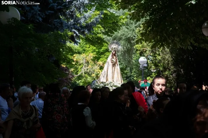 Pleitesía a la Virgen de La Blanca
