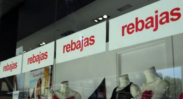Las rebajas de verano arrancan sin una repercusión especial en los comercios de Soria