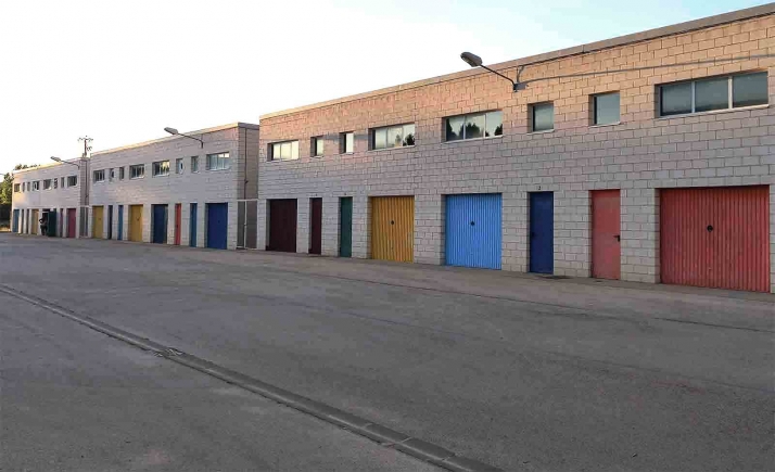 El Burgo suscribe la cesión gratuita de locales para las peñas