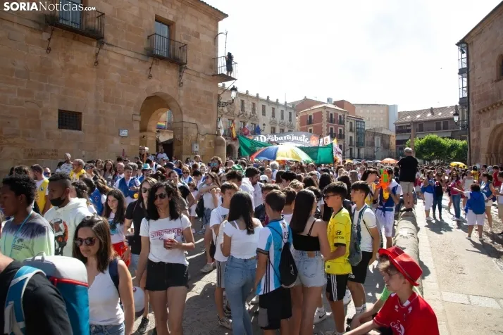 Multitudinaria bajada a Las Bailas 