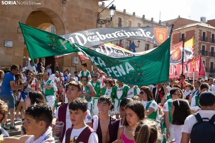 Multitudinaria bajada a Las Bailas 