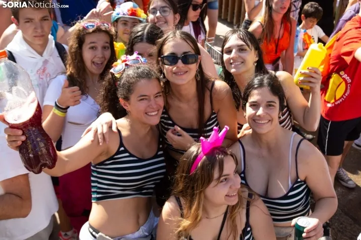 Multitudinaria bajada a Las Bailas 