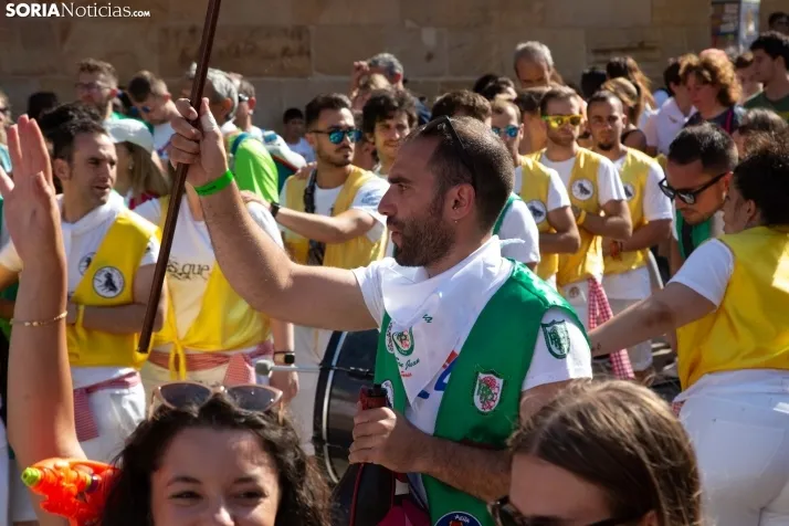 Multitudinaria bajada a Las Bailas 