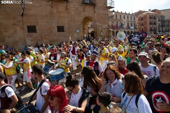 Multitudinaria bajada a Las Bailas 