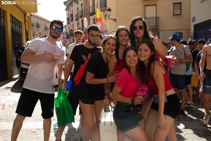 Multitudinaria bajada a Las Bailas 