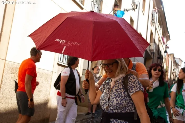 Multitudinaria bajada a Las Bailas 