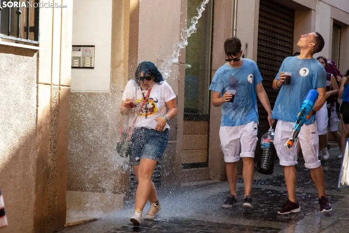 Multitudinaria bajada a Las Bailas 
