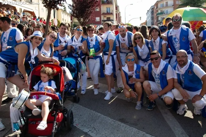 Multitudinaria bajada a Las Bailas 