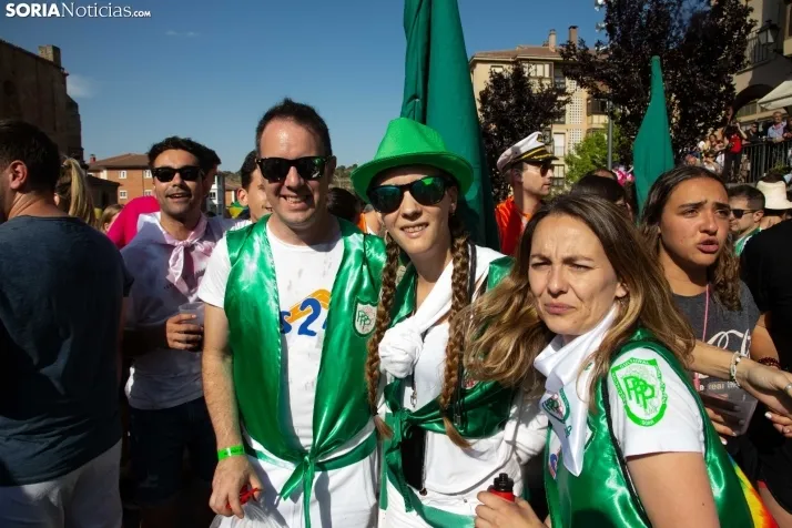 Multitudinaria bajada a Las Bailas 