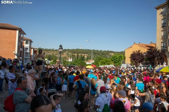 Multitudinaria bajada a Las Bailas 