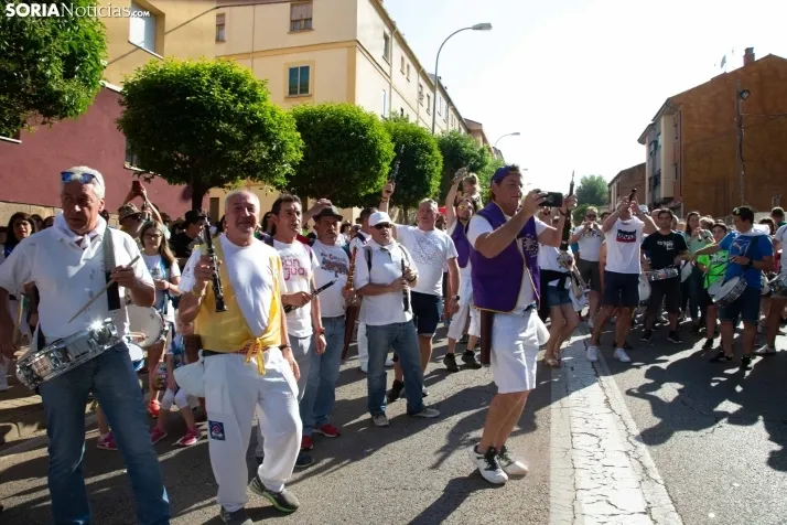 Multitudinaria bajada a Las Bailas 
