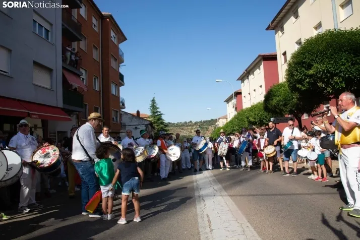 Multitudinaria bajada a Las Bailas 