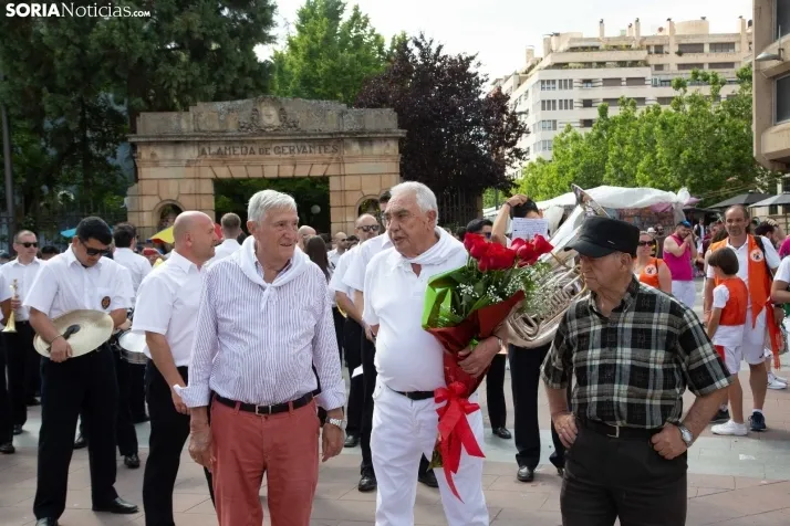 Multitudinaria bajada a Las Bailas 