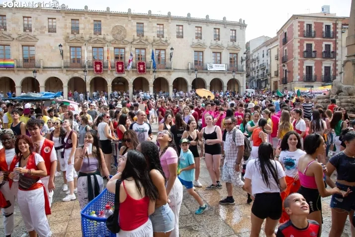 Multitudinaria bajada a Las Bailas 