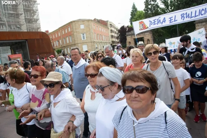 Multitudinaria bajada a Las Bailas 