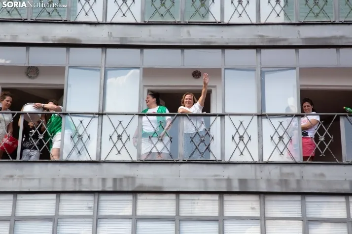 Multitudinaria bajada a Las Bailas 