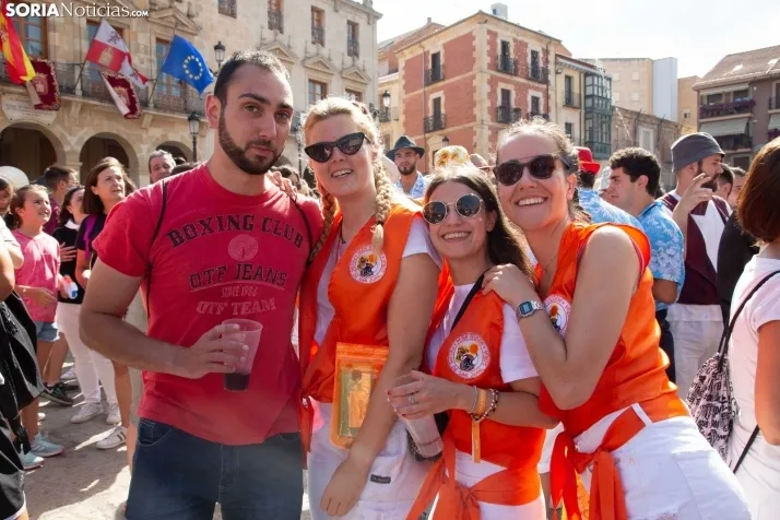 Multitudinaria bajada a Las Bailas 