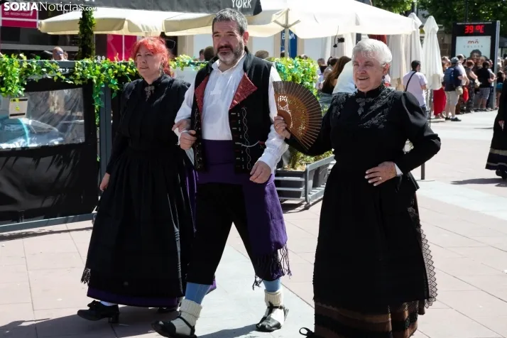 Las fotos del desfile del Domingo de Calderas