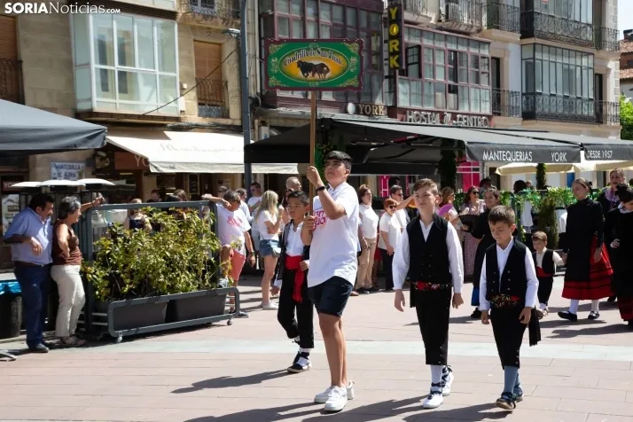 Las fotos del desfile del Domingo de Calderas