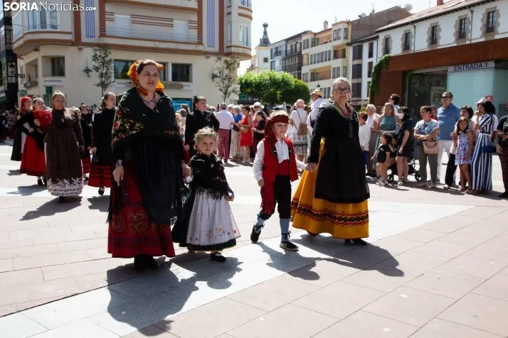 Las fotos del desfile del Domingo de Calderas
