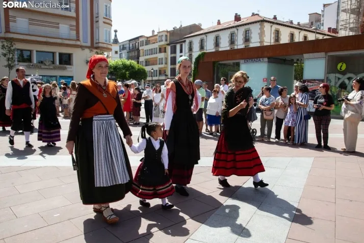 Las fotos del desfile del Domingo de Calderas