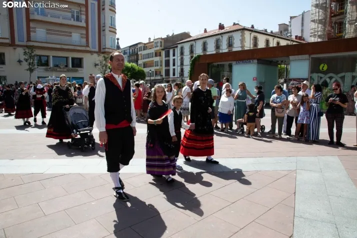 Las fotos del desfile del Domingo de Calderas