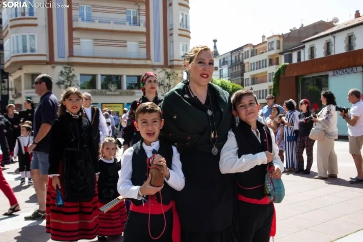 Las fotos del desfile del Domingo de Calderas