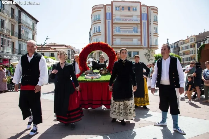 Las fotos del desfile del Domingo de Calderas