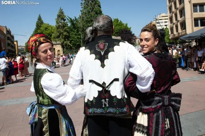 Las fotos del desfile del Domingo de Calderas