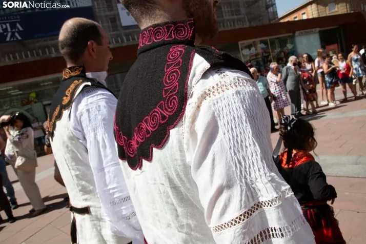 Las fotos del desfile del Domingo de Calderas