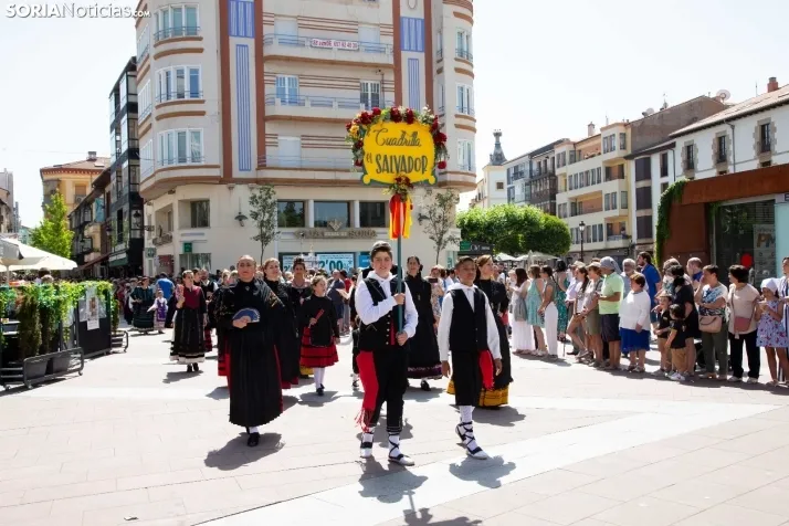 Las fotos del desfile del Domingo de Calderas