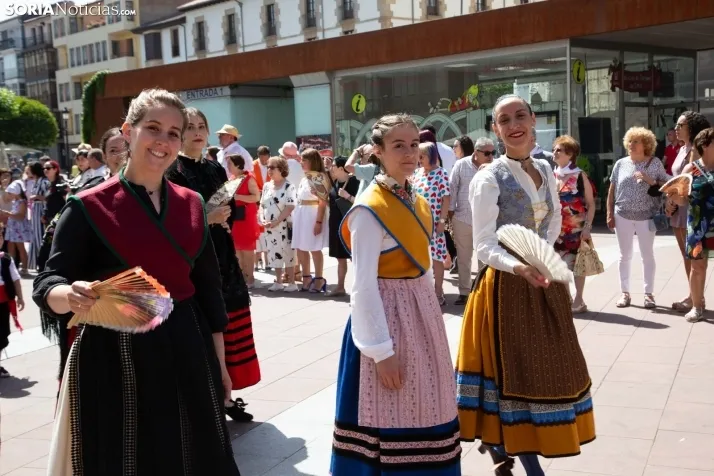 Las fotos del desfile del Domingo de Calderas