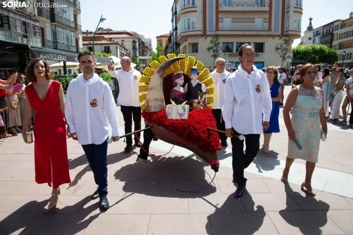 Las fotos del desfile del Domingo de Calderas